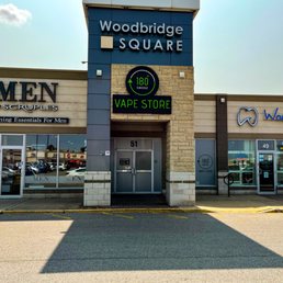 Exterior photo of 180 Smoke Vape Store - Woodbridge, Ontario Exterior photo of 180 Smoke Vape Store - Woodbridge, Ontario