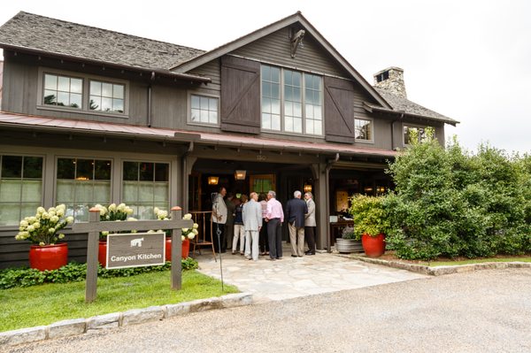 Canyon Kitchen At Lonesome Valley 18 Photos 33 Reviews