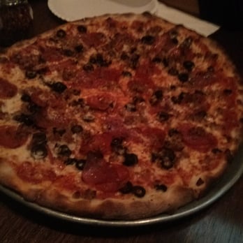 J. Dolan's - Pizza Near Me - Honolulu, Hawaii