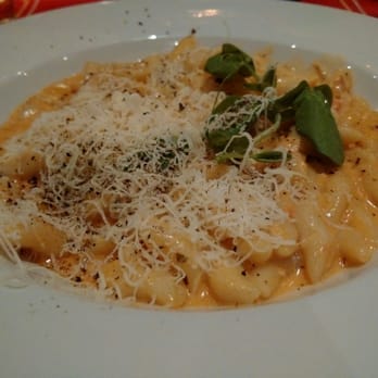 Ritorno - Nona's handmade gnocchi alla vodka - Italian Near Me - Oakville, Ontario Ritorno - Nona's handmade gnocchi alla vodka - Italian Near Me - Oakville, Ontario