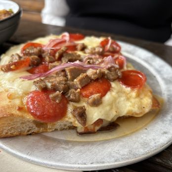 Wild Goose Tavern - Slice Man Bear Pig - New American Near Me - Costa Mesa, California Wild Goose Tavern - Slice Man Bear Pig - New American Near Me - Costa Mesa, California