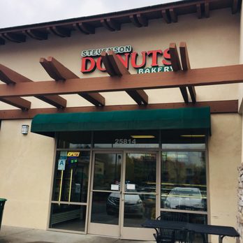 Stevenson Donuts & Bakery - Exterior - Donuts Near Me - Stevenson Ranch, California