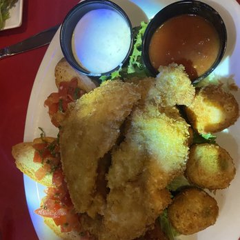 Lips - Drag Queen sampler - best chicken tenders ever! - Bars Near Me - San Diego, California