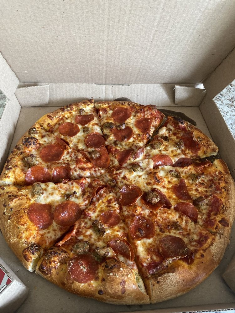 DOMINO’S PIZZA Updated June 2024 22 Reviews 2550 Limestone Pkwy