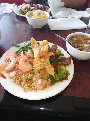 Royal Palace Chinese Restaurant by null