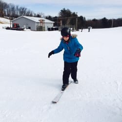 Bruce Mound Ski Hill Resort - Beginning lesson.. They start with getting you comfortable with the ski's