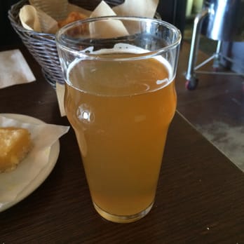 Eric's On The Pier - Gariblondie Agave Blonde Brewer in house! - Fast Food Near Me - Avalon, California