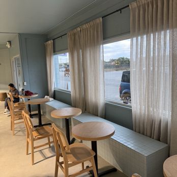 The Boy & The Bear - Six tables up front. One lonely outlet to prevent all day computing. Smart. - Coffee Roasteries Near Me - Gardena, California