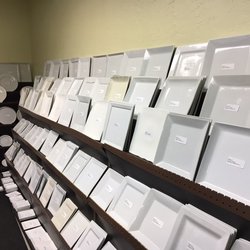 Need dishes for your restaurant or catering business? This is the place to go. dishcosf.com