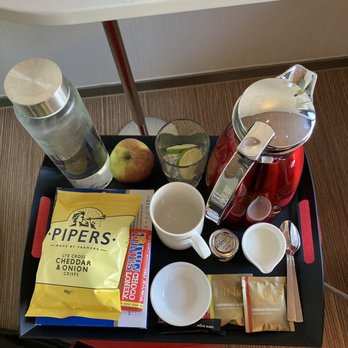CitizenM Hotel - tea and lots of extra treats (i had just called down for tea!) - Hotels Near Me - Glasgow, GLG