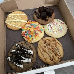 Sweet Lou’s Cookies - ordered 5 cookies and they gave an extra 1 for free!