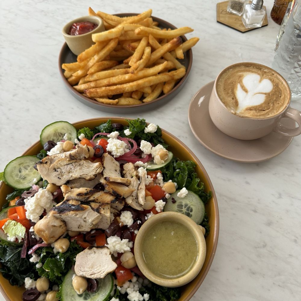 The Bees Knees Bistro - Greek salad with chicken, French fries, latte - Cafes Near Me - Wallingford, Connecticut The Bees Knees Bistro - Greek salad with chicken, French fries, latte - Cafes Near Me - Wallingford, Connecticut