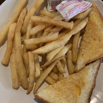 The Patio Drafthouse - Kids Grilled cheese - Beer Bar Near Me - Midland, Texas