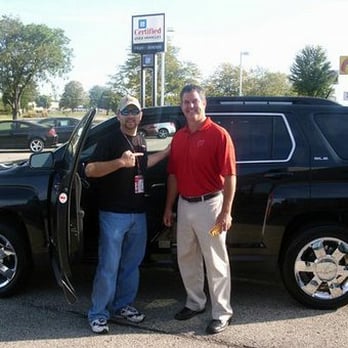 Finley GMC - Car Dealers Near Me - Beloit, Wisconsin
