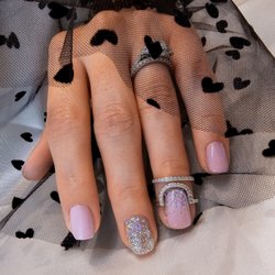 Milena's Beauty Box - Pretty purple short nails