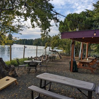 Buzz's Bar & Grill - Beautiful waterfront outdoor seating - American Near Me - Olympia, Washington Buzz's Bar & Grill - Beautiful waterfront outdoor seating - American Near Me - Olympia, Washington