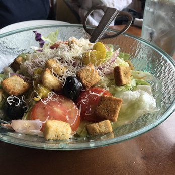 Olive Garden Italian Restaurant - Salad! - Italian Near Me - Pittsburgh, Pennsylvania Olive Garden Italian Restaurant - Salad! - Italian Near Me - Pittsburgh, Pennsylvania