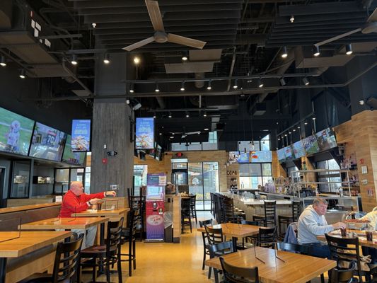 JT's Pizza & Pub - Grandview Heights by null