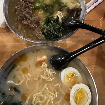 ZEN Noodle Bar - Zen tofu ramen and beef bulgogi ramen - Vietnamese Near Me - Gainesville, Florida ZEN Noodle Bar - Zen tofu ramen and beef bulgogi ramen - Vietnamese Near Me - Gainesville, Florida