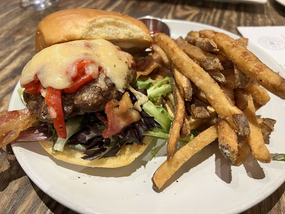 Food from Stone House Grille