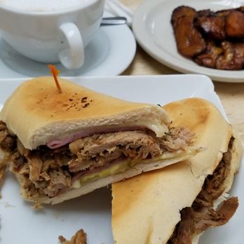 Atlantis Cafe - Coffee & Tea Near Me - Miami, Florida