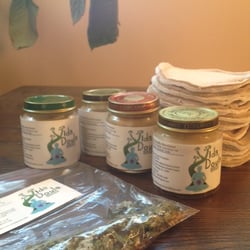Vida Doula - Home made, home grown, organic lactation tea, nipple butter, and reusable nursing pads.