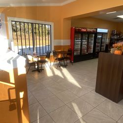 Town Donuts & Breakfast