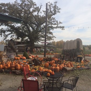 Bellevue Berry & Pumpkin Ranch - Venues & Event Spaces Near Me - Papillion, Nebraska