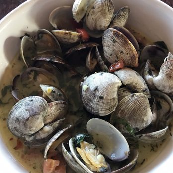 Dockside Grill - Local Steamed Manila Clams - Seafood Near Me - Sequim, Washington