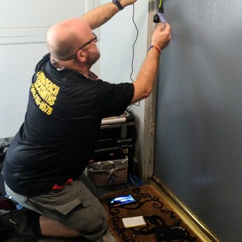 Long Beach Locksmiths - Home lockout on a Kwikset Smartkey 910 - Keys & Locksmiths Near Me Long Beach Locksmiths - Home lockout on a Kwikset Smartkey 910 - Keys & Locksmiths Near Me