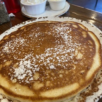 Red Maple - Single Pancake - Cafes Near Me - Los Angeles, California Red Maple - Single Pancake - Cafes Near Me - Los Angeles, California
