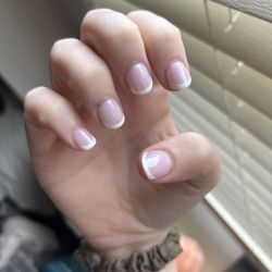 Noir Nails - Nails with cut cuticle scab
