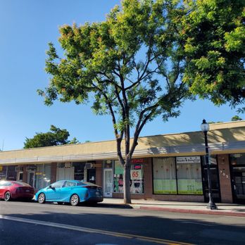 Kelly's Healing Massage - Outside - Massage Therapy Near Me - Mountain View, California Kelly's Healing Massage - Outside - Massage Therapy Near Me - Mountain View, California