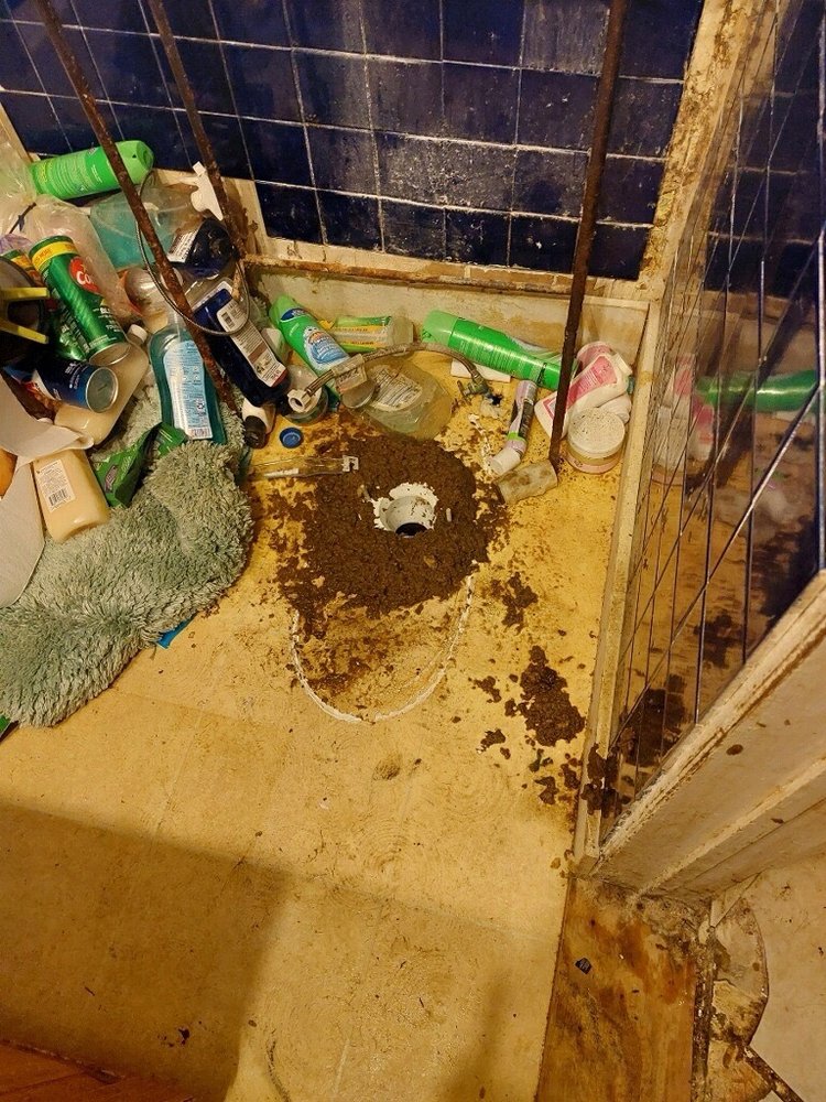 Slide of Plumb-O-Matic