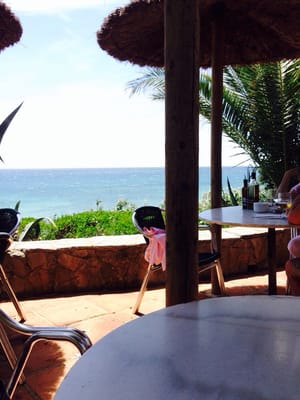 Hotel Hurricane by null