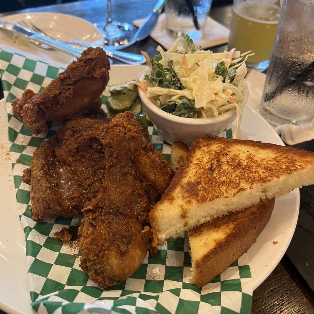 MAX's Wine Dive - Spicy Famous Southern Fried Chicken - Wine Bars Near Me - Houston, Texas MAX's Wine Dive - Spicy Famous Southern Fried Chicken - Wine Bars Near Me - Houston, Texas