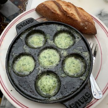 Le Diplomate - Escargots - Brasseries Near Me - Washington, DC, District of Columbia