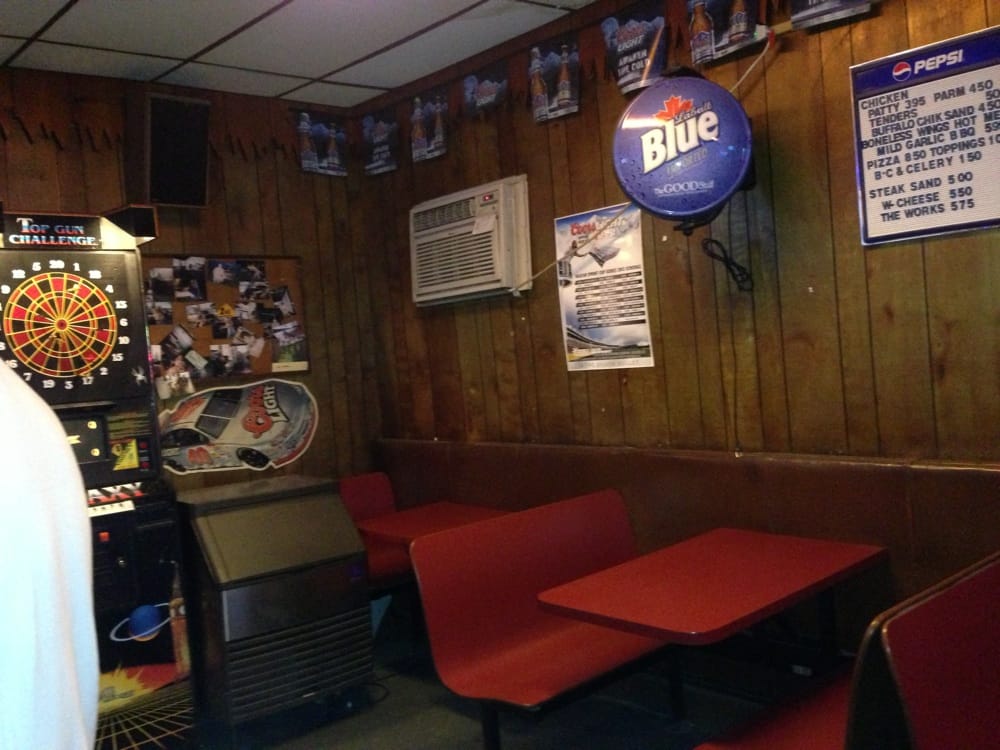 STINGER’S BAR & GRILL Updated October 2024 9606 Main St, Remsen