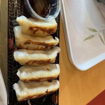 Qu Japan - Chicken Gyoza(6pcs) - Ramen Near Me - College Park, Maryland
