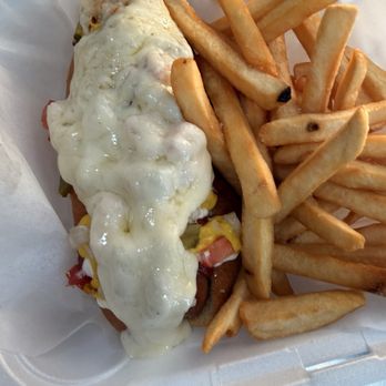 La Cubana Pizzeria - A lo cubano hot dog combo - Food Trucks Near Me - Germantown, Tennessee La Cubana Pizzeria - A lo cubano hot dog combo - Food Trucks Near Me - Germantown, Tennessee