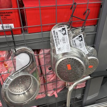 Dai Thanh Supermarket - side strainer - International Grocery Near Me - San Jose, California Dai Thanh Supermarket - side strainer - International Grocery Near Me - San Jose, California