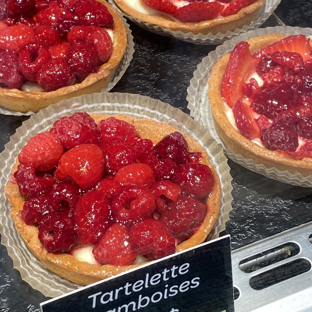 Boulangerie Ange - strawberries and cream pies - Bakeries Near Me - Boucherville, Quebec Boulangerie Ange - strawberries and cream pies - Bakeries Near Me - Boucherville, Quebec