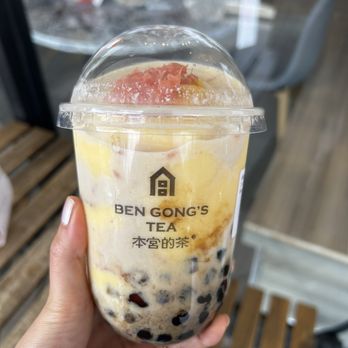 BenGong's Tea - Arcadia - Mango Pomelo with boba instead of sago - Bubble Tea Near Me - Arcadia, California