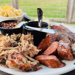 Piggyback BBQ - 3 Meats Tray
