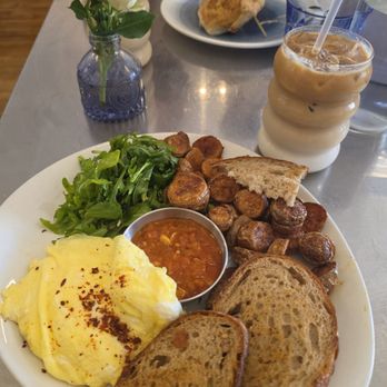 Fred’s - Market Breakfast Plate - Juice Bars & Smoothies Near Me - Detroit, Michigan