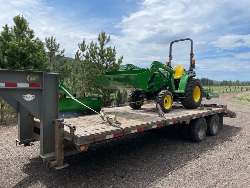 PAPÉ MACHINERY AGRICULTURE & TURF 43428 State Hwy 299 E, Fall River