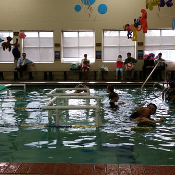 Foss Swim School - Several classes going at the same time. - Swimming Lessons/Schools Near Me - Woodbury, Minnesota Foss Swim School - Several classes going at the same time. - Swimming Lessons/Schools Near Me - Woodbury, Minnesota