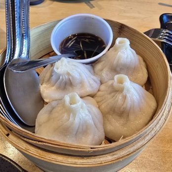 Mama Chang - Chinese Near Me - Fairfax, Virginia Mama Chang - Chinese Near Me - Fairfax, Virginia
