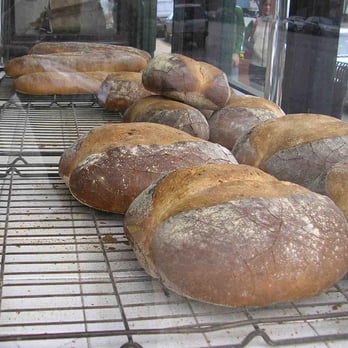 D'amato's Bakery - Bakeries Near Me - Chicago, Illinois