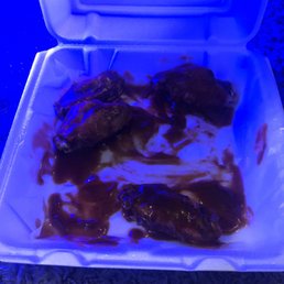 4/10 wings someone must've gotten lunch on us 4/10 wings someone must've gotten lunch on us